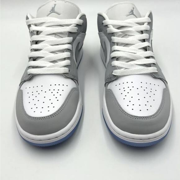 Nike Air Jordan 1 Low Wolf Grey Aluminum DC0774-105 Women’s Size 10.5 - Picture 2 of 4